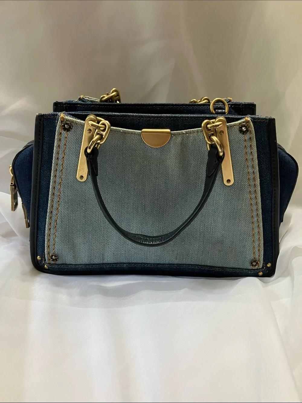Dreamer 21 in Colorblock Denim